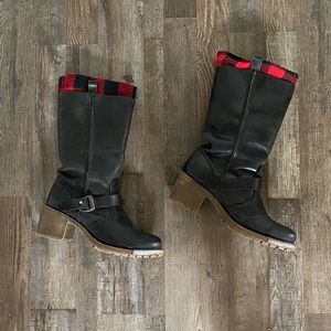 Fly London boots size 9